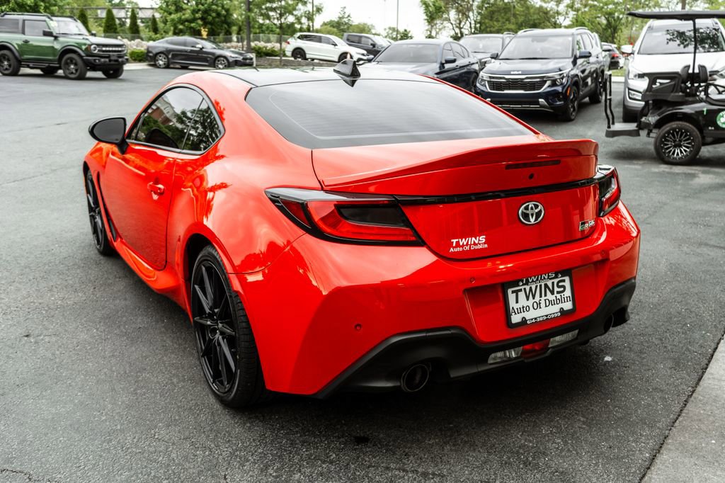 Used 2023 Toyota GR86 Premium RWD image 35