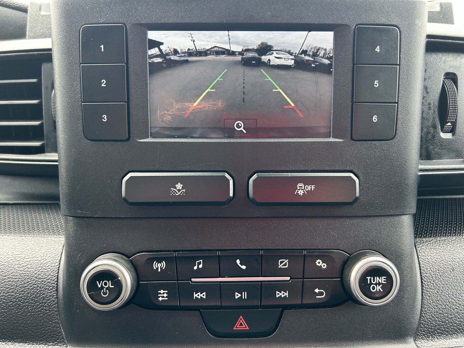 Used 2021 Ford Explorer 4WD Police Interceptor image 24