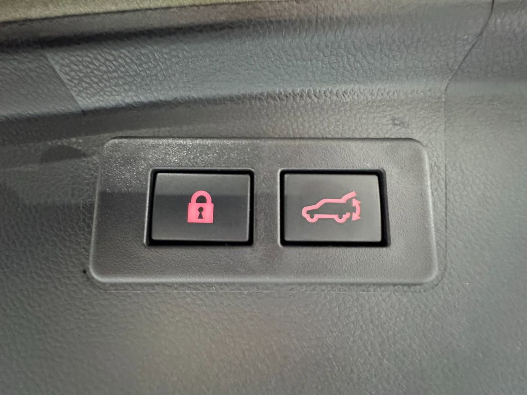 Used 2021 Subaru Outback Limited image 40