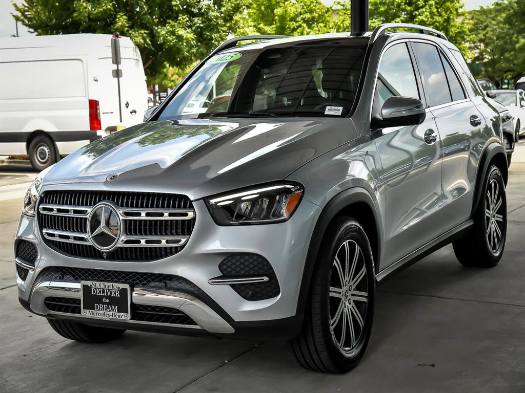 Certified 2025 Mercedes-Benz GLE 450 4MATIC image 3