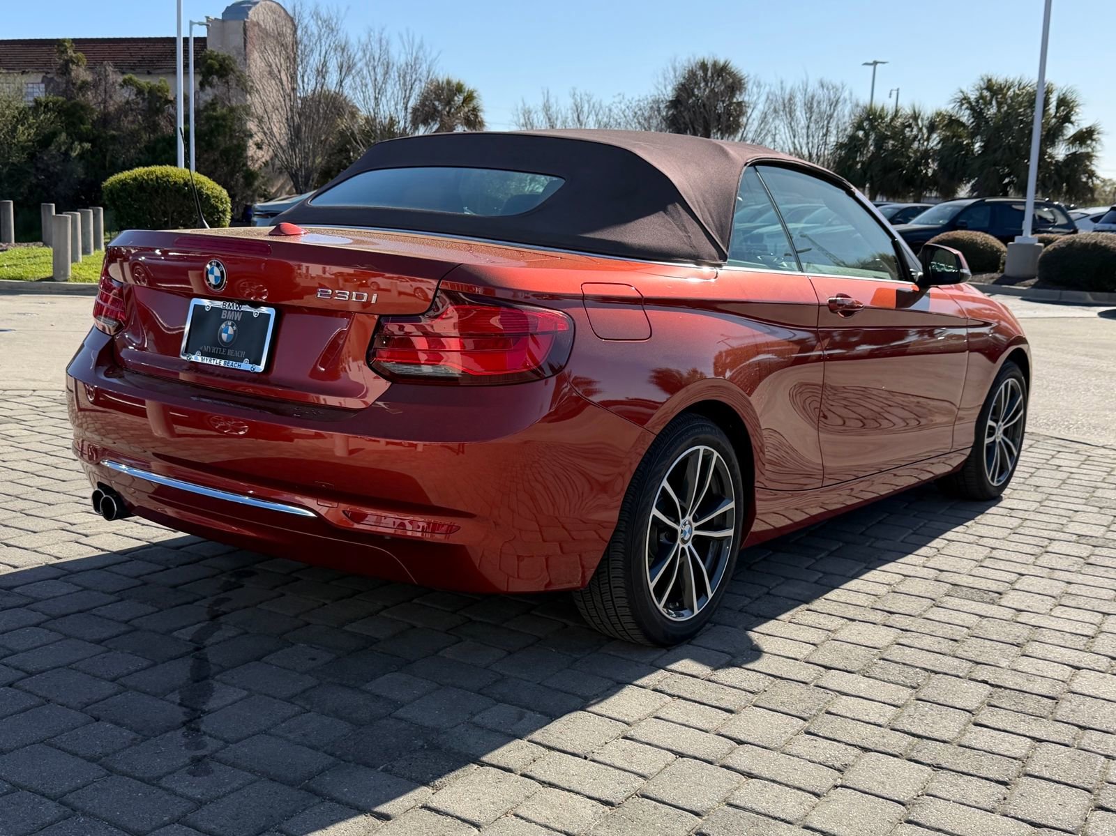 Used 2018 BMW 230i Convertible w/ Premium Package image 7