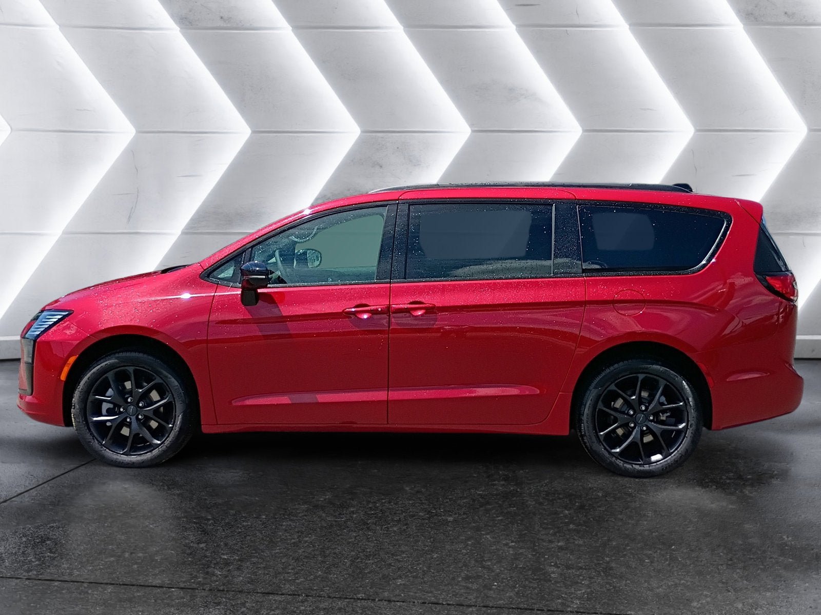 New 2027 Chrysler Pacifica Limited w/ S Appearance Package AWD/4WD image 3