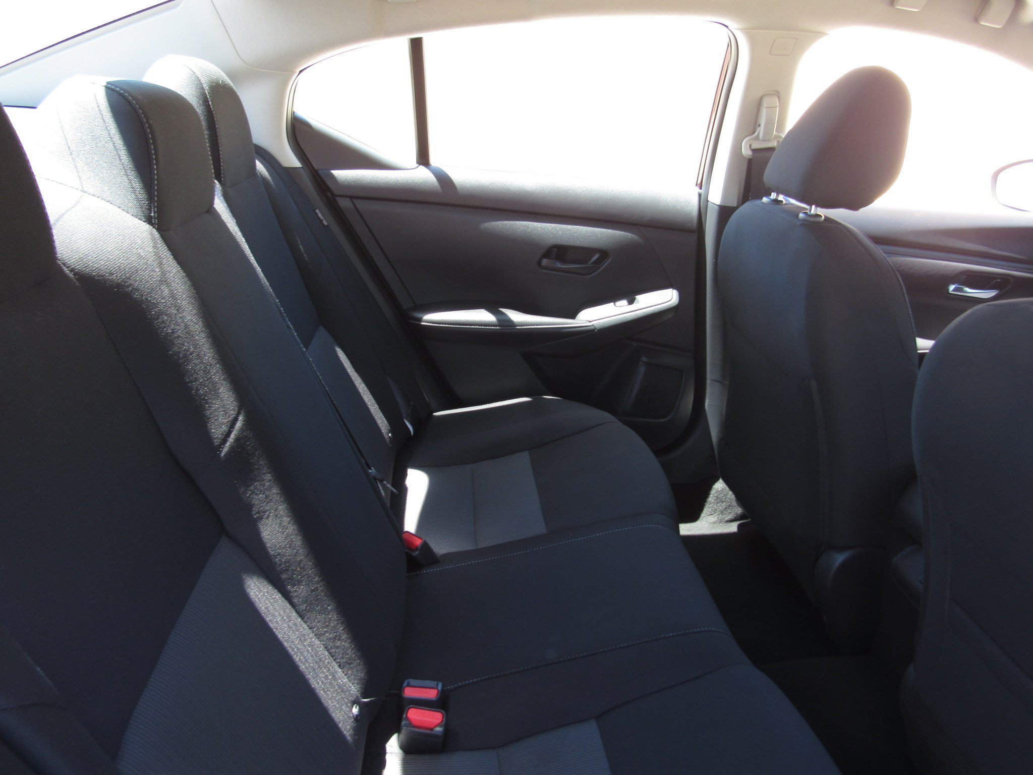 Used 2025 Nissan Sentra SV FWD image 11