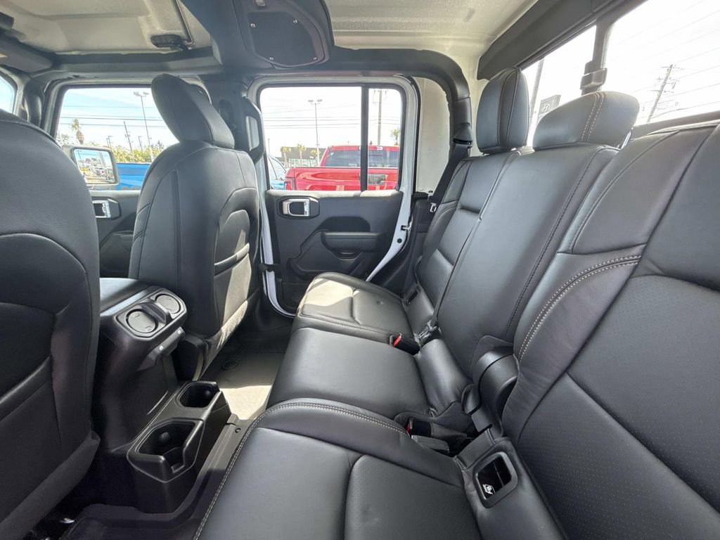 New 2026 Jeep Gladiator Sport AWD/4WD image 10