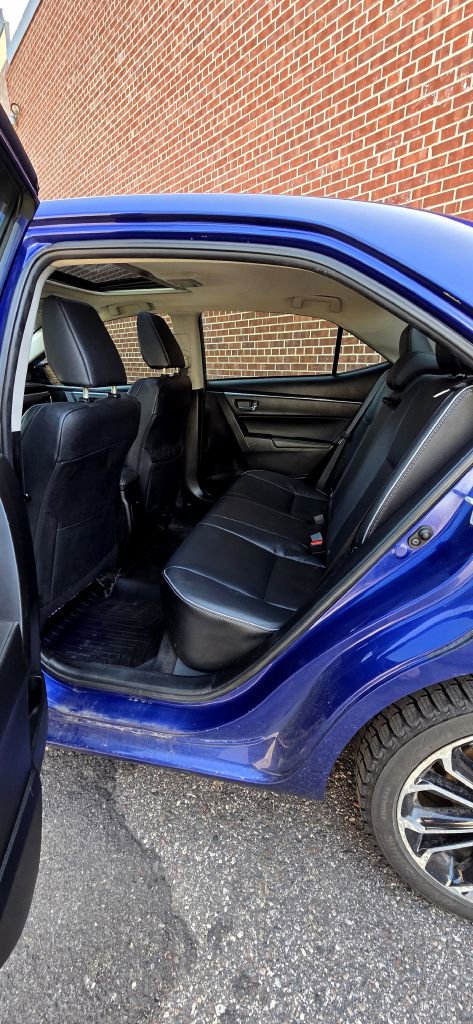 Used 2015 Toyota Corolla S Premium FWD image 10