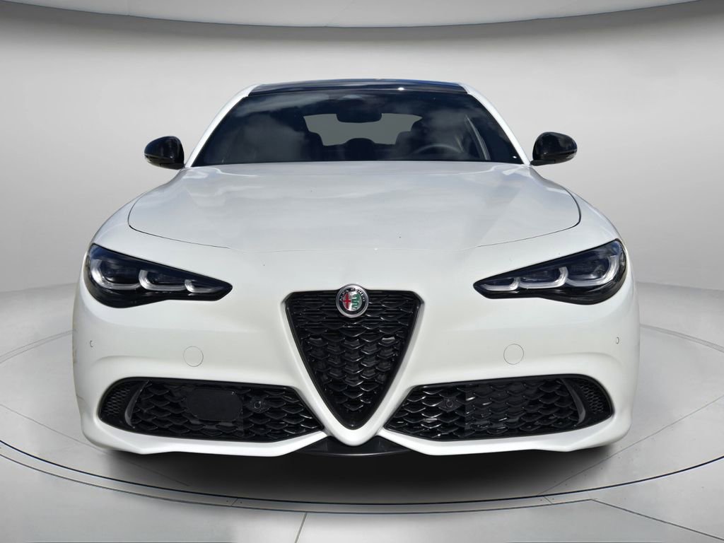 New 2025 Alfa Romeo Giulia w/ Driving Assist Package image 3