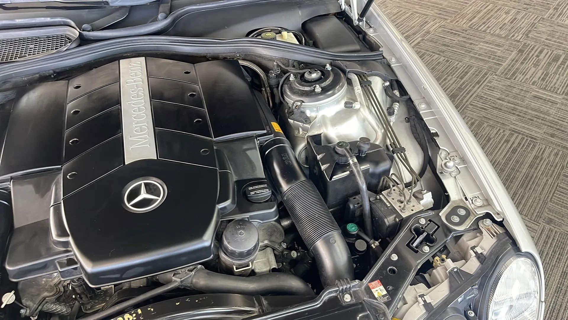 Used 2001 Mercedes-Benz CL 500 image 29