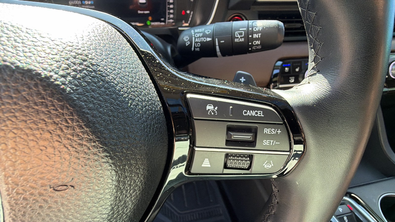 Used 2025 Honda Pilot Elite image 27