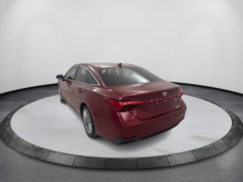 Used 2019 Toyota Avalon Limited image 7