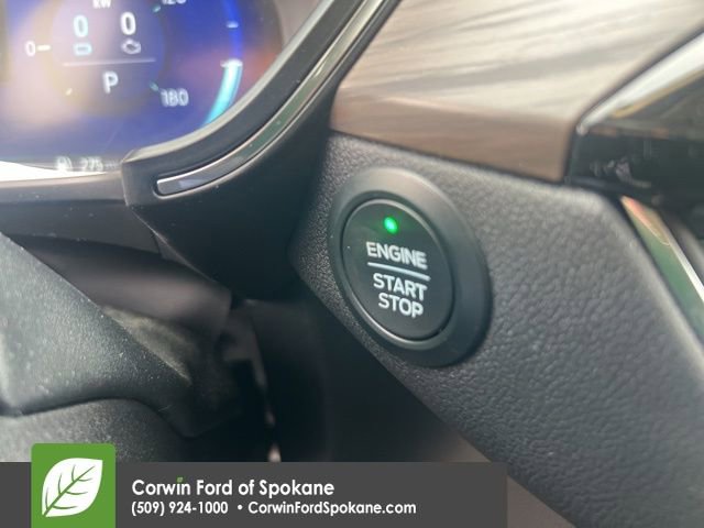 Used 2020 Ford Escape Titanium w/ Titanium Premium Package 2.0 image 18