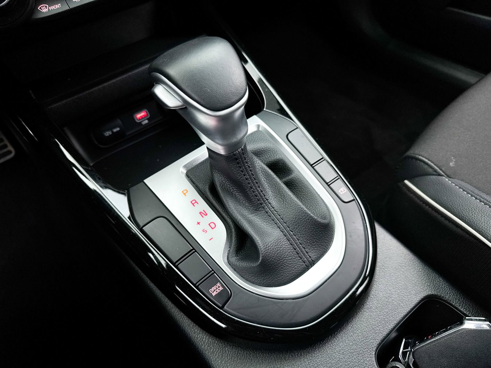 Certified 2024 Kia Forte GT-Line image 26