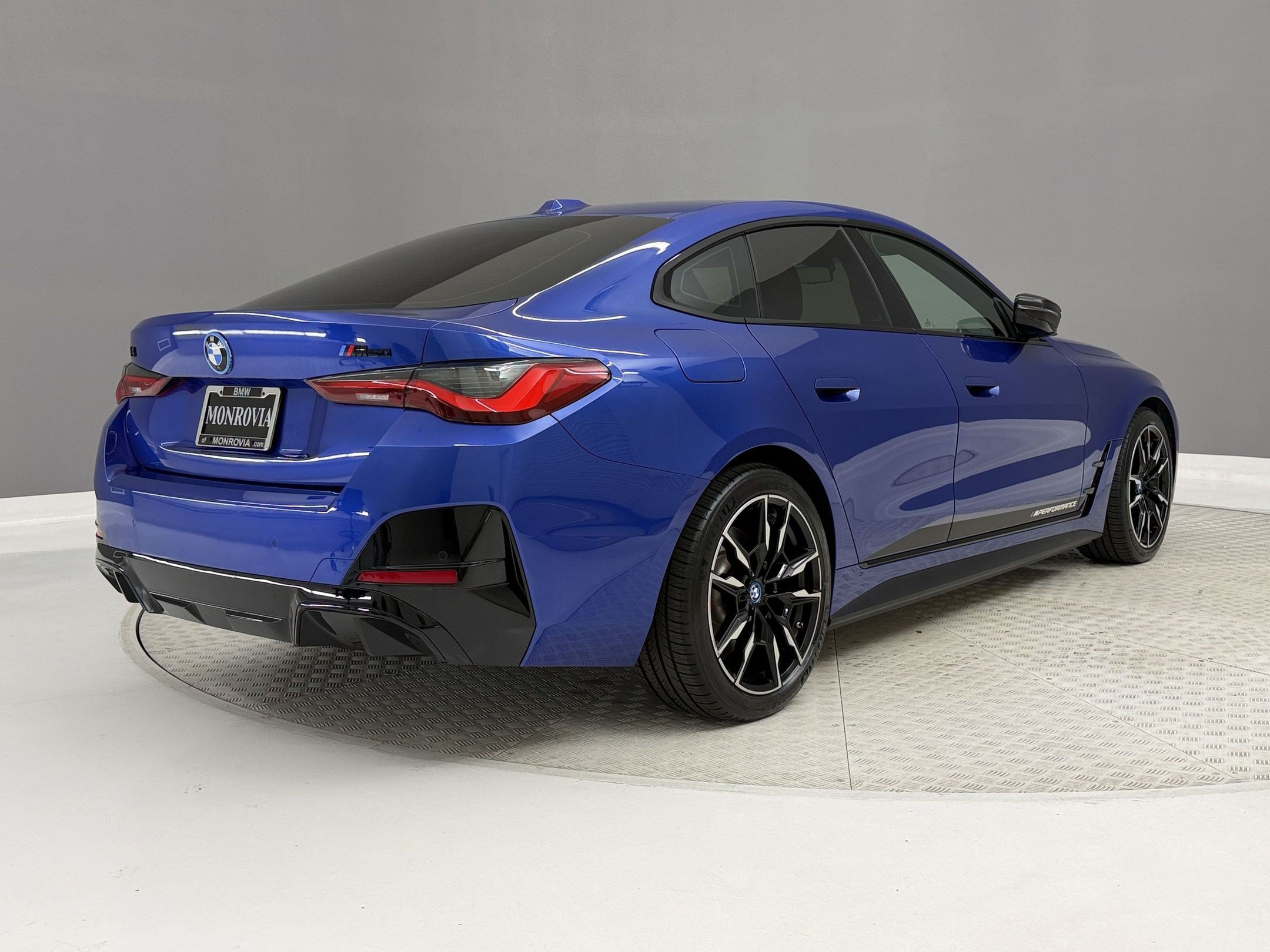 Used 2023 BMW i4 M50 AWD/4WD image 9
