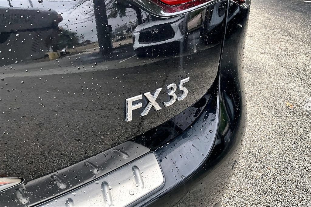 Used 2011 INFINITI FX35 AWD w/ Premium Pkg image 42