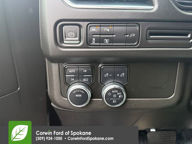 Used 2022 GMC Yukon SLT w/ SLT Luxury Package image 37