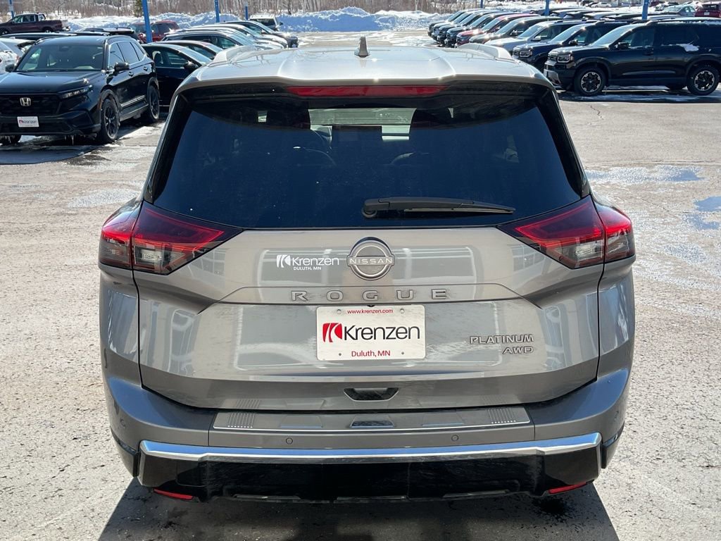 Used 2024 Nissan Rogue Platinum w/ Platinum Premium Package AWD/4WD image 6