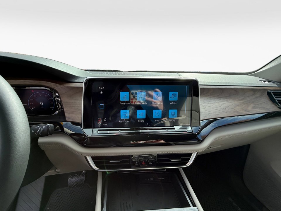 New 2026 Volkswagen Atlas SE image 17