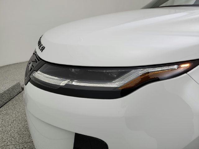 New 2026 Land Rover Range Rover Evoque S AWD/4WD image 38