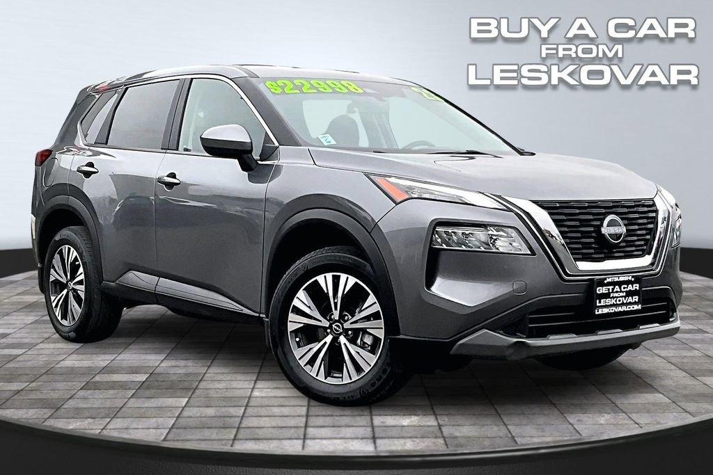 Used 2023 Nissan Rogue SV image 1