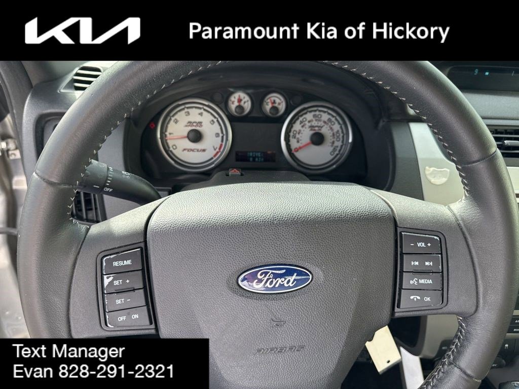 Used 2011 Ford Focus SE w/ 201A Rapid Spec Order Code FWD image 24