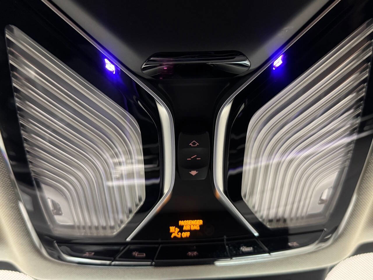 Used 2021 BMW X7 xDrive40i w/ Premium Package image 63