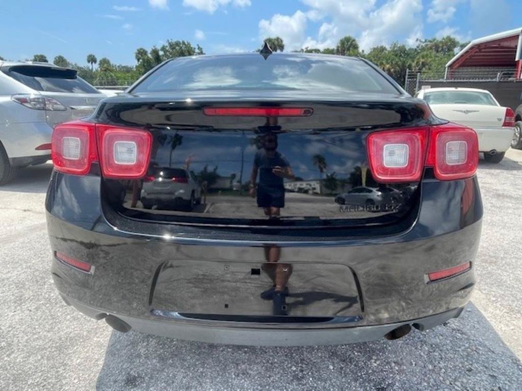 Used 2016 Chevrolet Malibu LTZ FWD image 5
