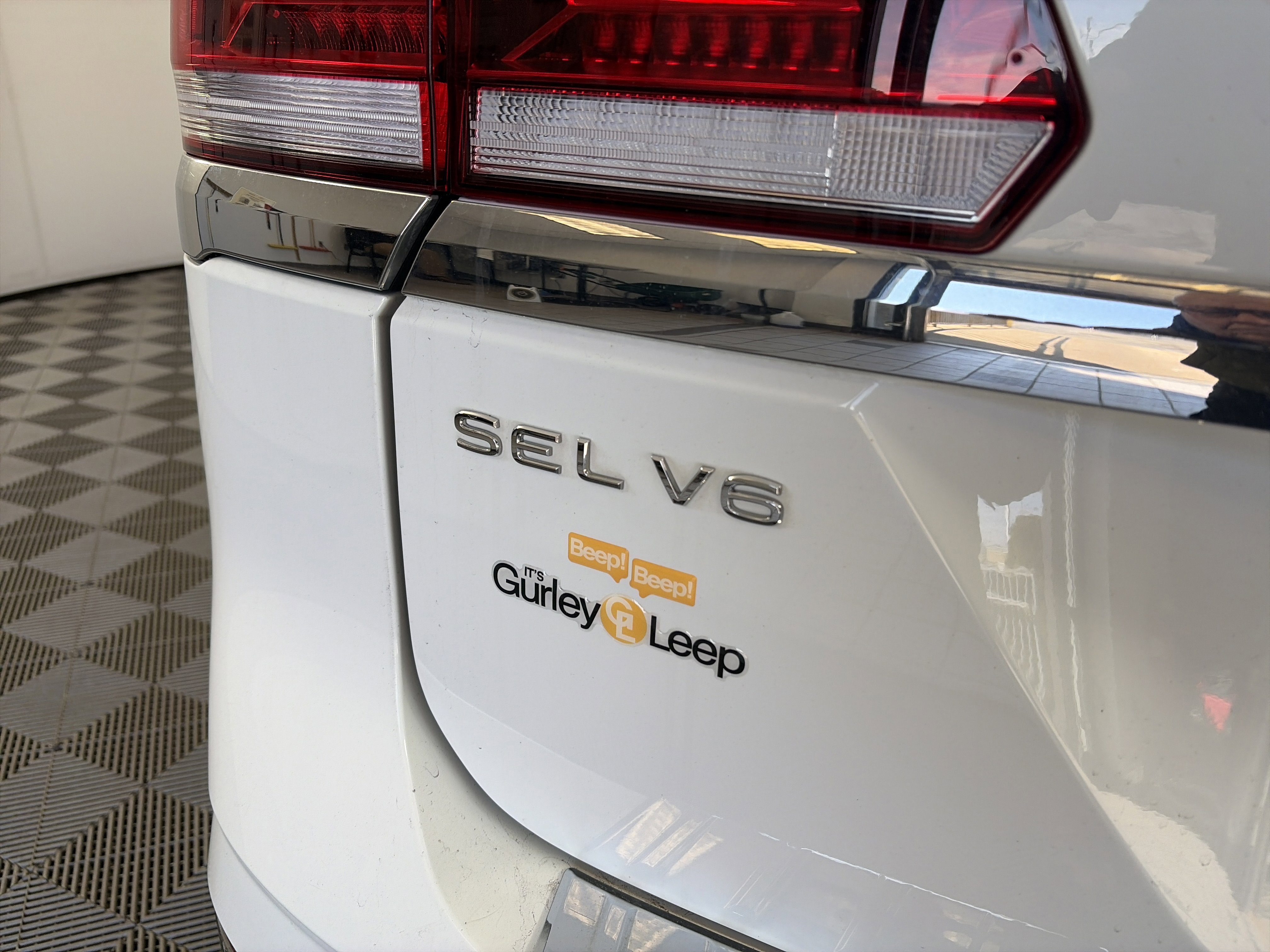 Used 2022 Volkswagen Atlas SEL image 17