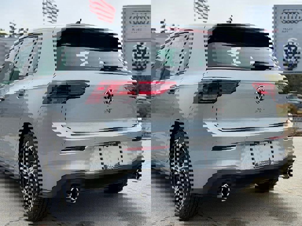 New 2025 Volkswagen GTI SE image 13
