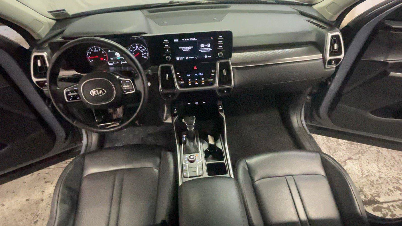 Used 2021 Kia Sorento S w/ Panoramic Sunroof Package AWD/4WD image 25