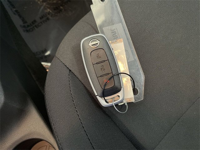 Certified 2025 Nissan Kicks Play S image 29