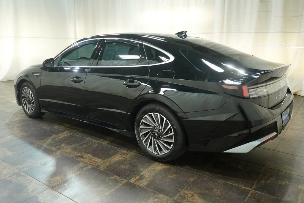 Certified 2024 Hyundai Sonata SEL FWD image 7