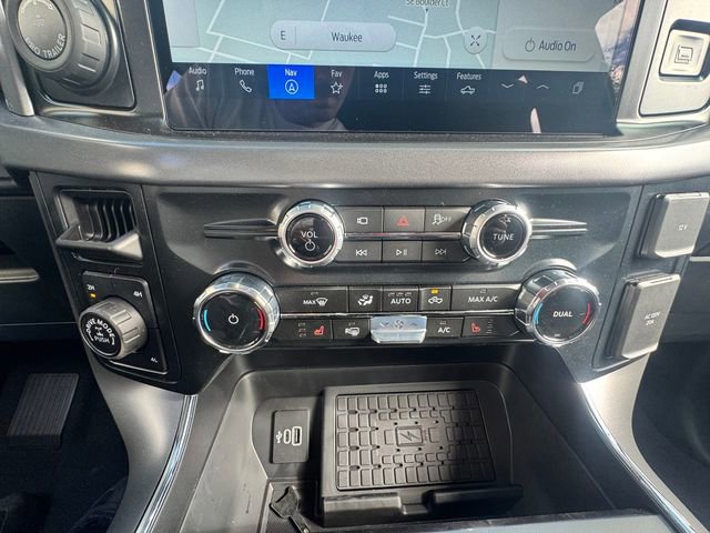 New 2025 Ford F150 XLT w/ Equipment Group 302A MID image 28