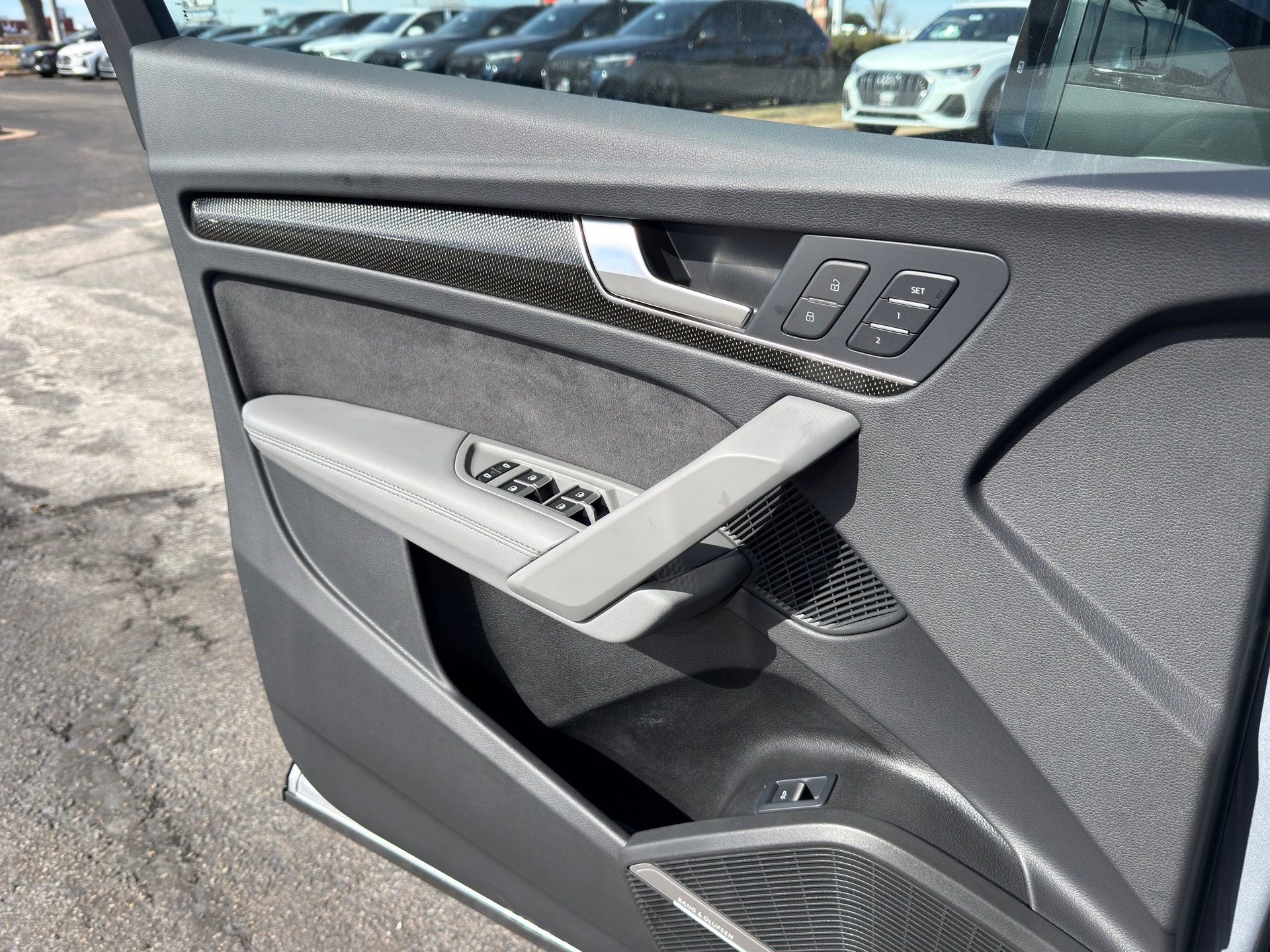 Certified 2024 Audi SQ5 Premium Plus w/ Premium Plus Package image 19