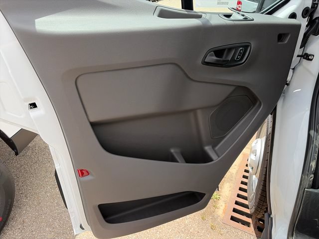 New 2026 Ford Transit 250 148 Medium Roof Extended AWD image 15