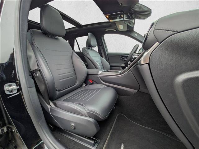Certified 2026 Mercedes-Benz GLC 300 image 23
