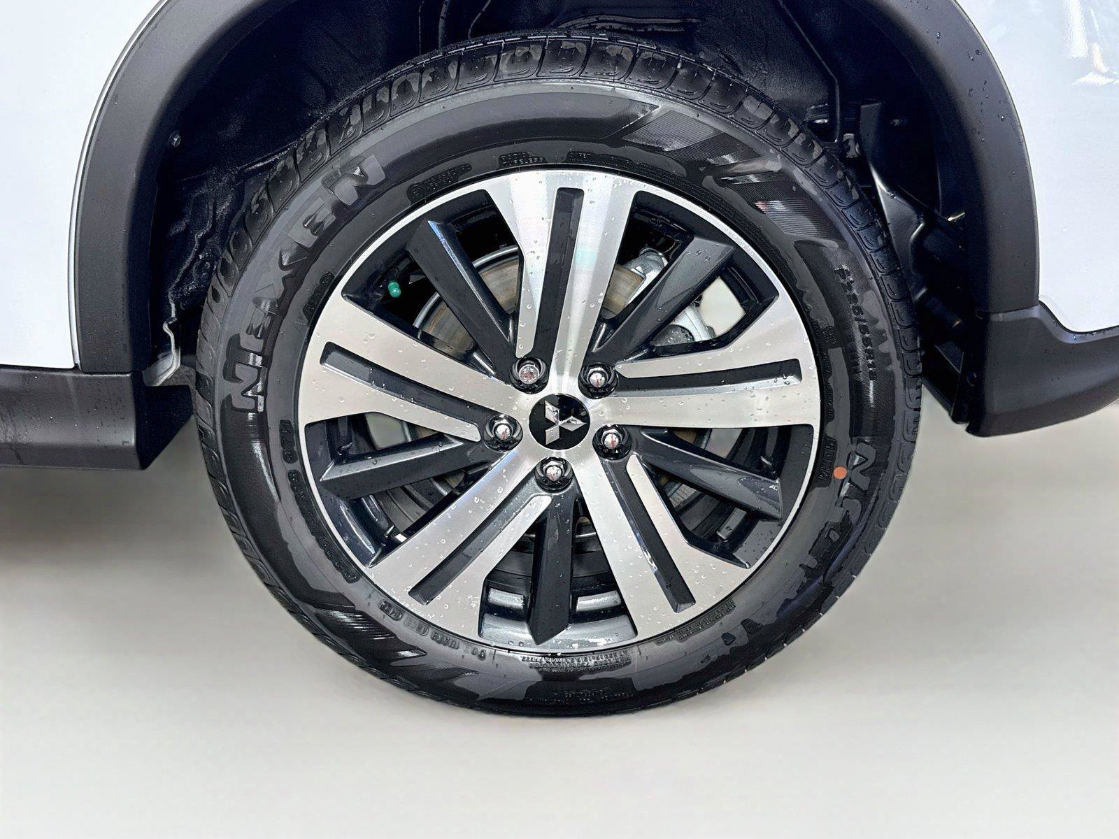 New 2027 Mitsubishi Outlander Sport ES AWD/4WD image 31
