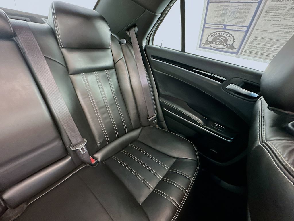Used 2023 Chrysler 300 S RWD image 14