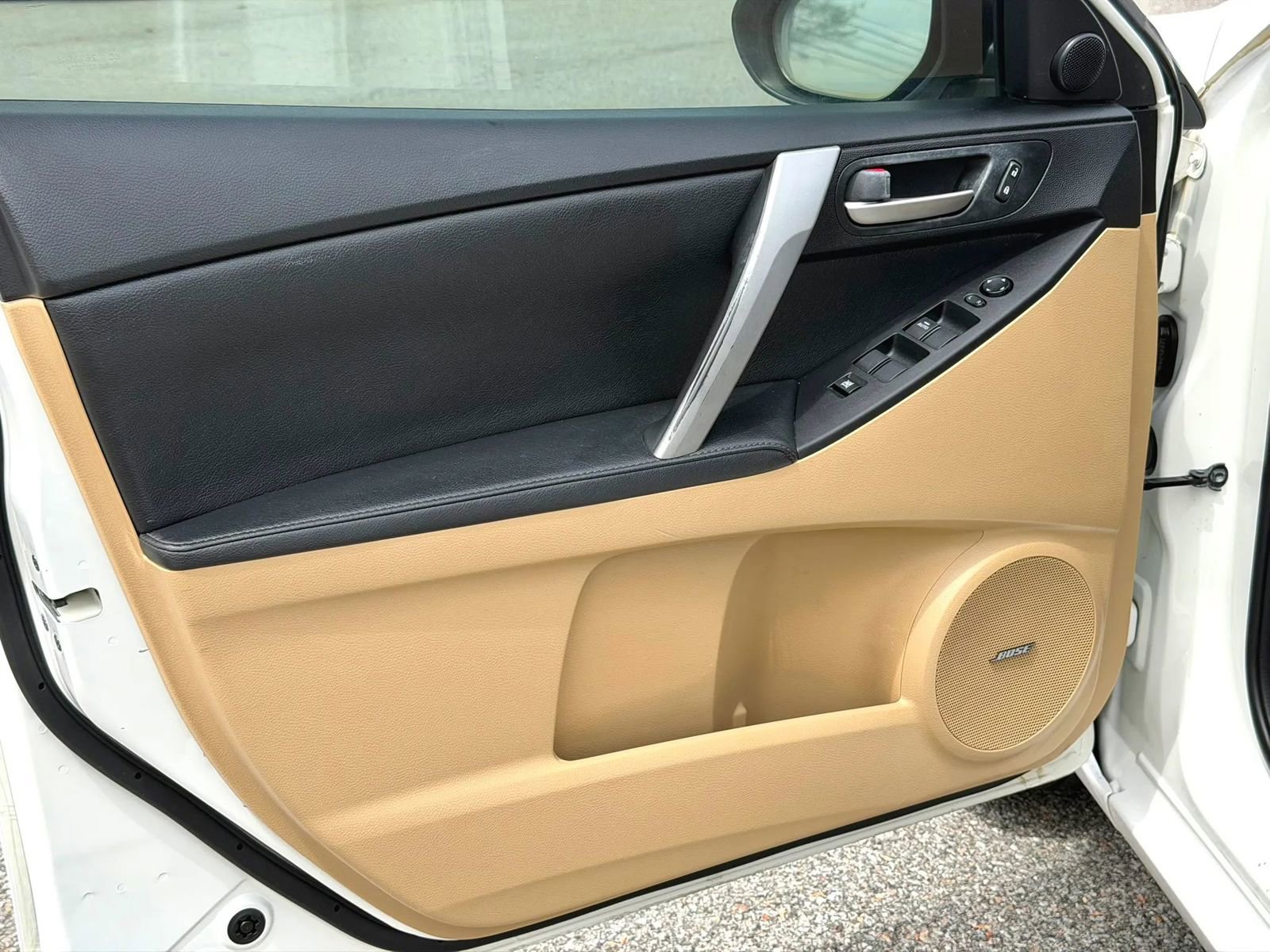 Used 2010 MAZDA MAZDA3 s Grand Touring FWD image 32