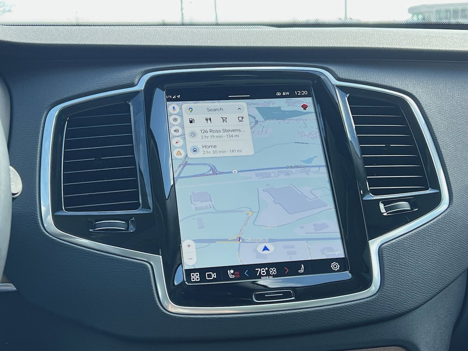 Used 2023 Volvo XC90 B6 Plus w/ Protection Package Premier image 20