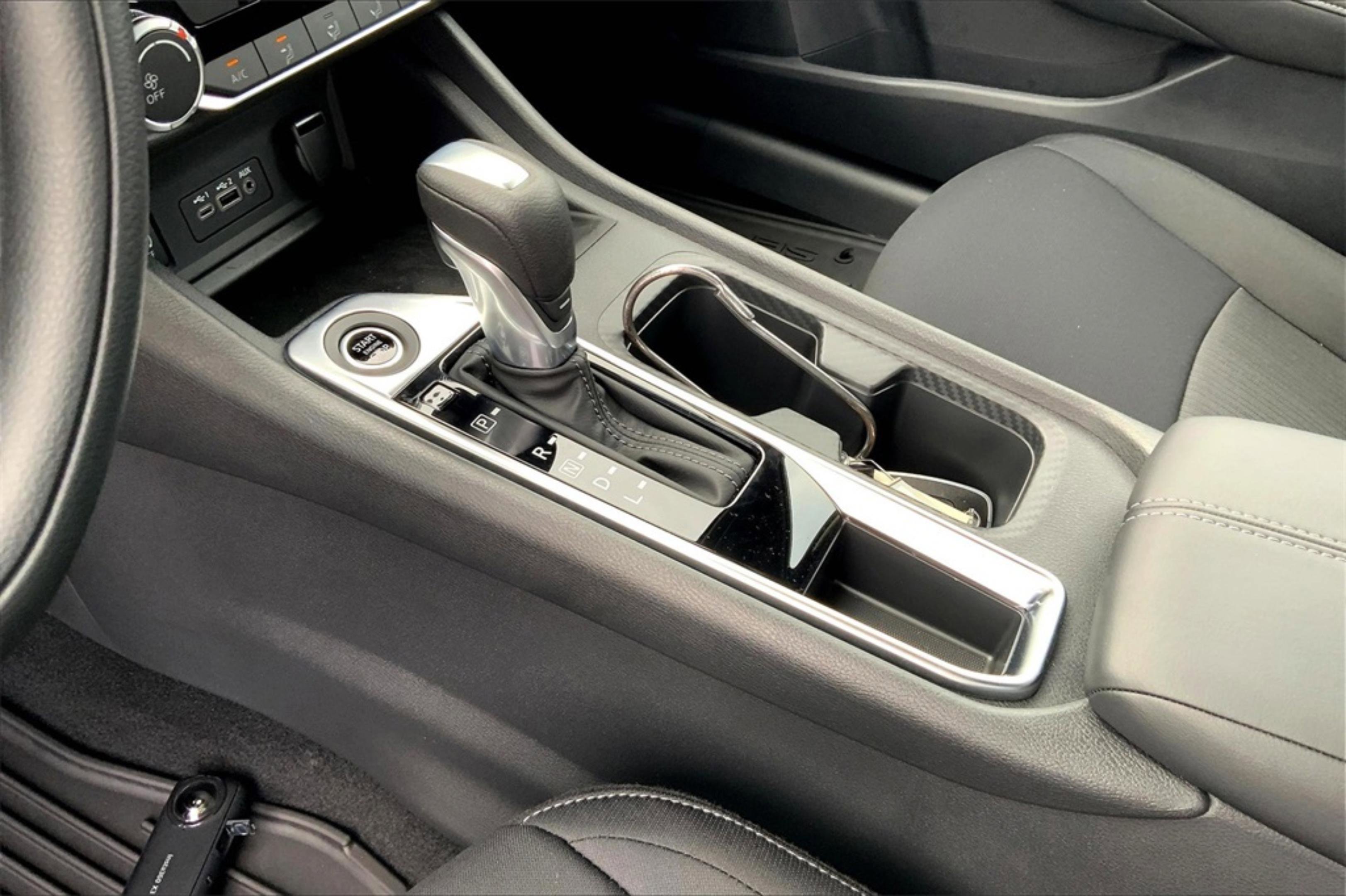 New 2025 Nissan Sentra SV image 9