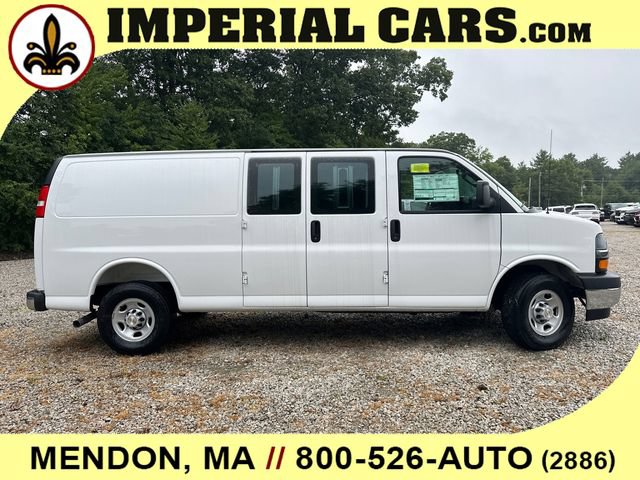 New 2026 Chevrolet Express 3500 Extended w/ Driver Convenience Package RWD image 13
