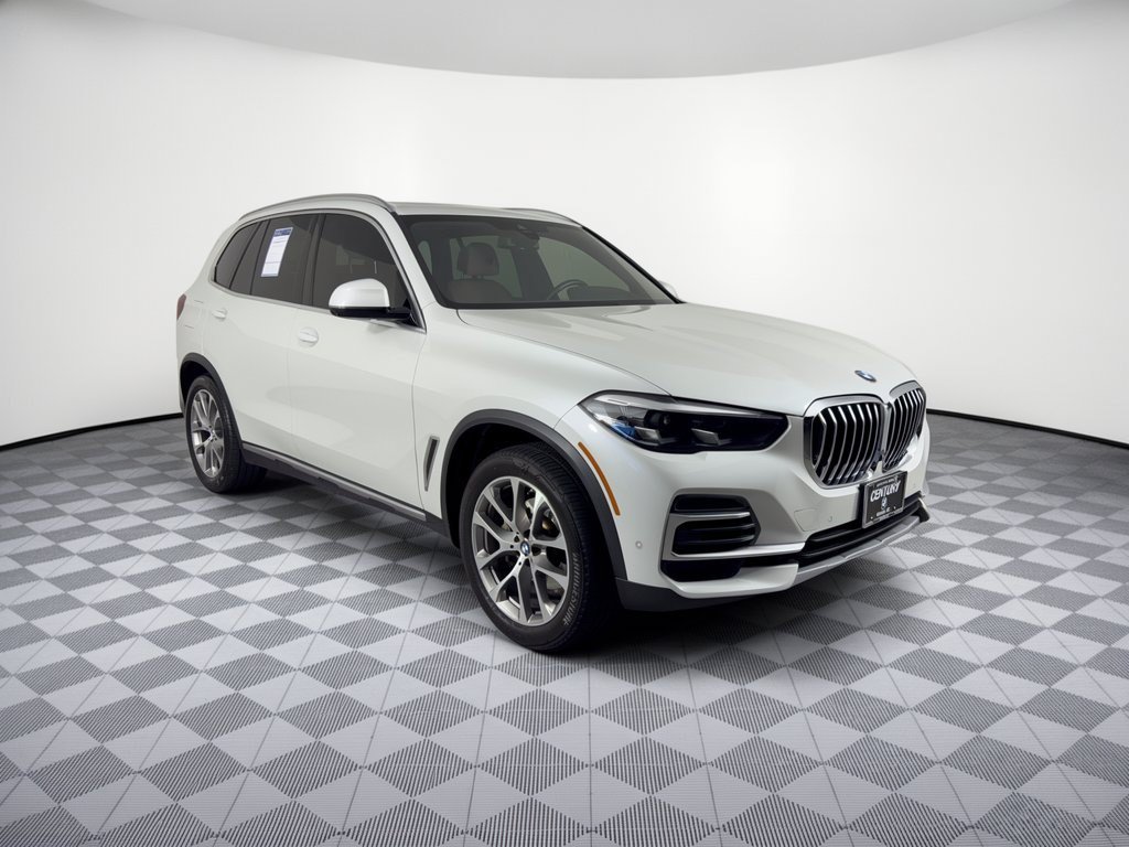 Used 2022 BMW X5 xDrive40i w/ Luxury Seating Package AWD/4WD image 7