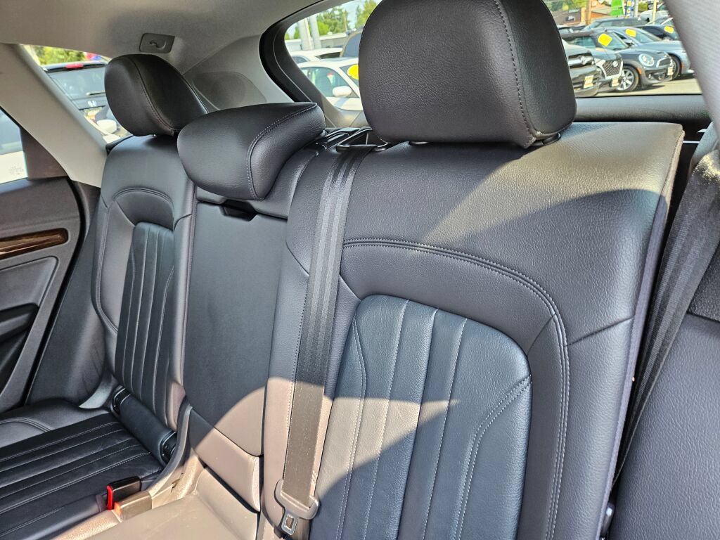 Used 2018 Audi Q5 2.0T Premium Plus w/ Premium Plus Package AWD/4WD image 14