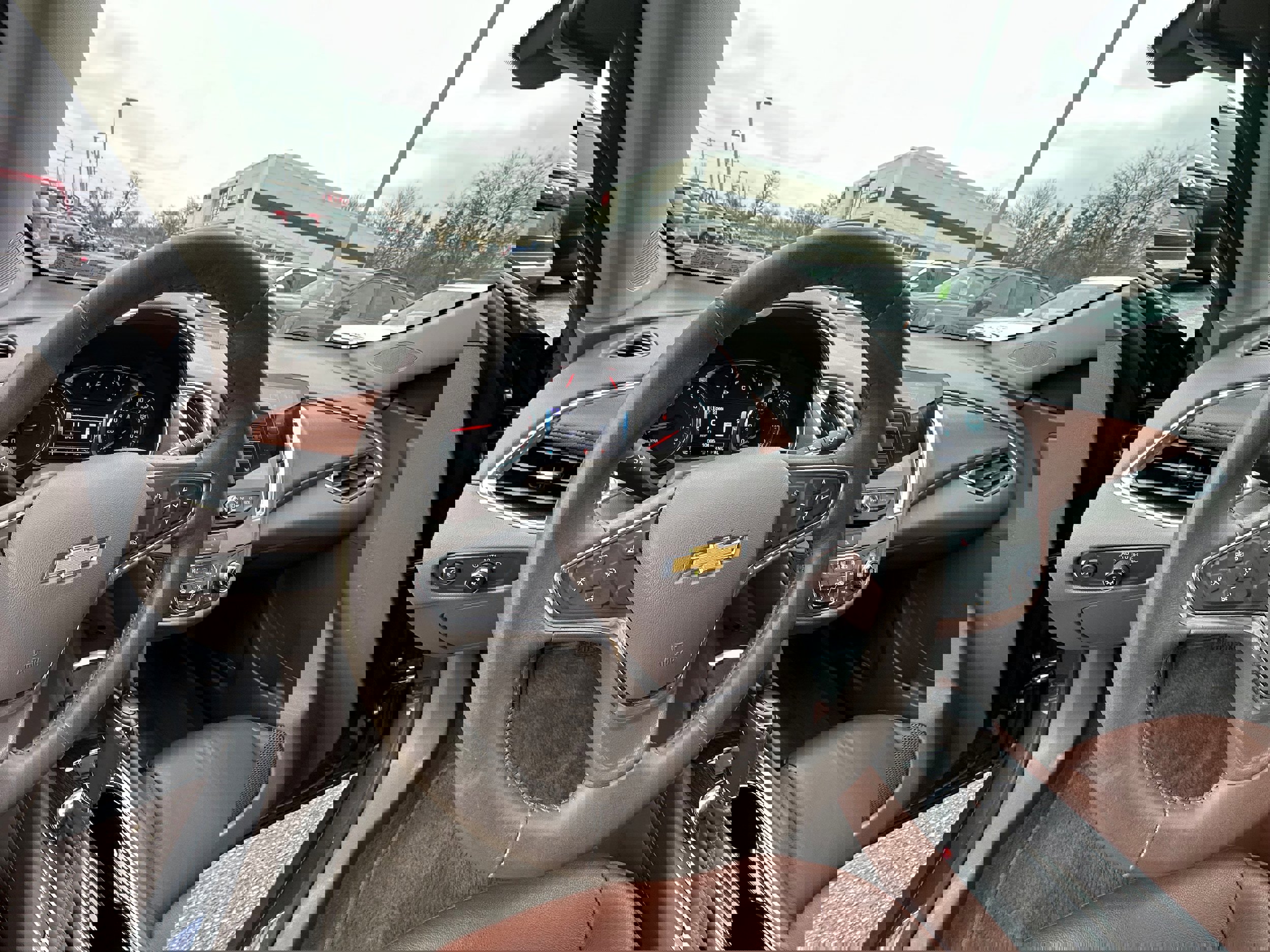 Used 2017 Chevrolet Malibu Premier FWD image 26