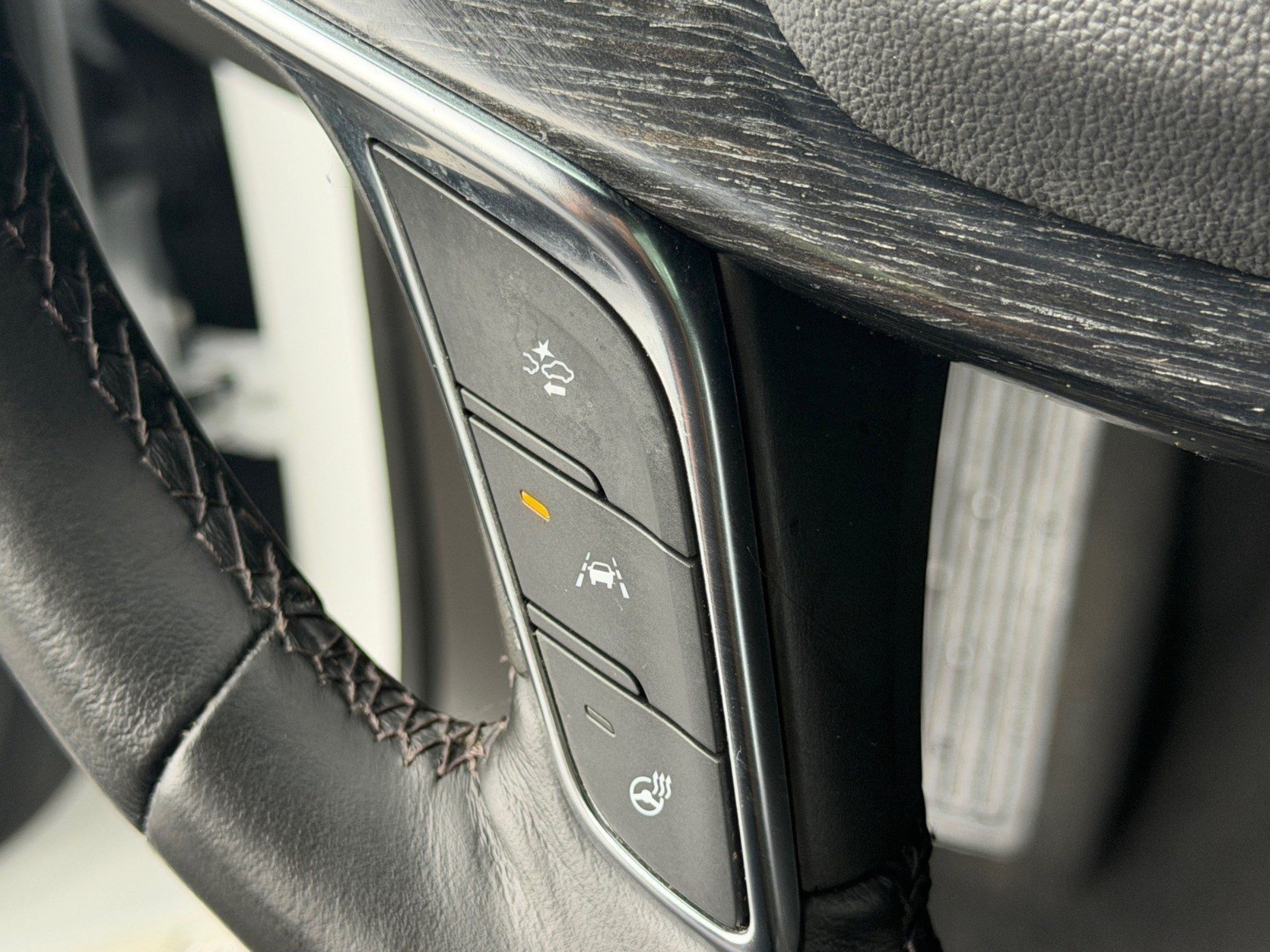 Used 2023 Cadillac XT5 Premium Luxury w/ Technology Package FWD image 42