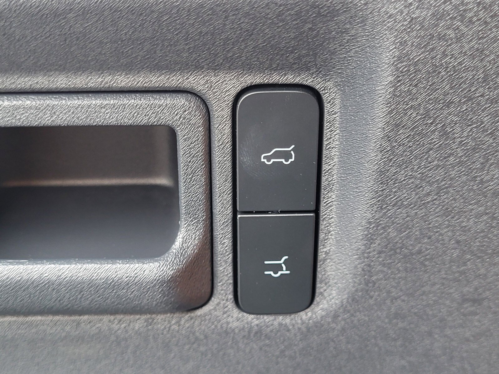 Certified 2025 Ford Expedition Active image 22