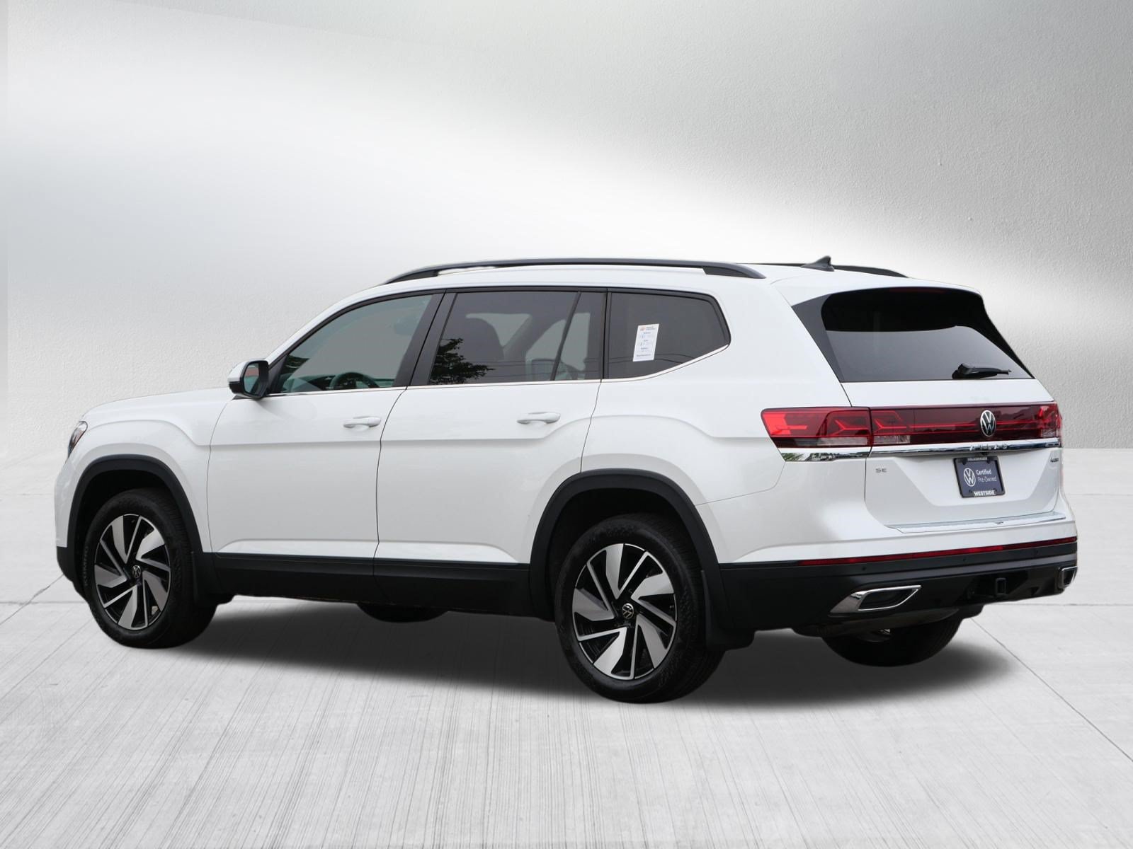 Certified 2026 Volkswagen Atlas SE AWD/4WD image 5