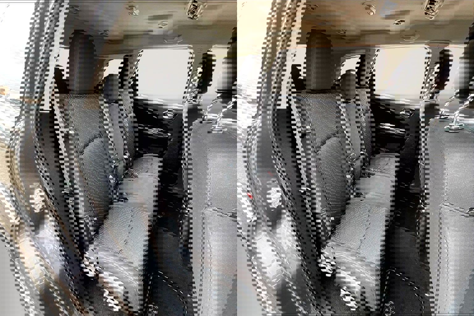 Used 2018 Dodge Journey SXT w/ Connectivity Group image 25