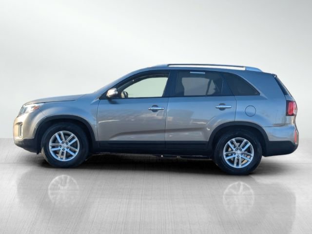 Used 2015 Kia Sorento LX image 7