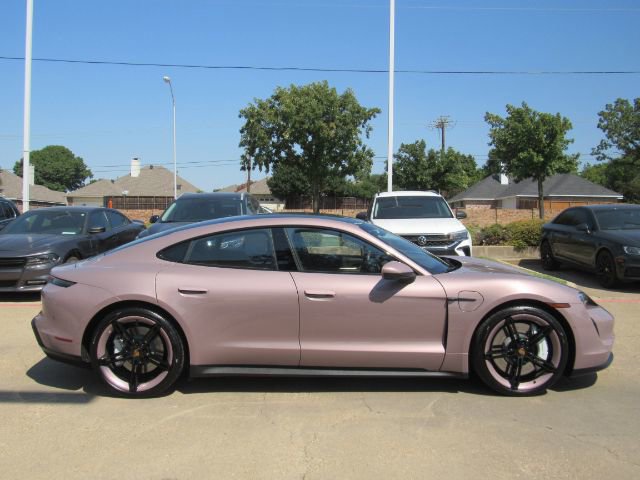 Used 2022 Porsche Taycan 4S image 5