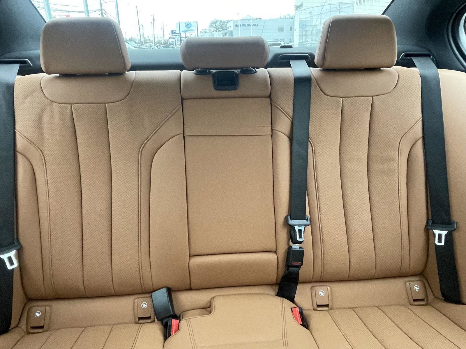 Used 2023 BMW 530e xDrive w/ Premium Package image 22